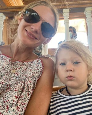 Winter Ave Zoli Instagram - Lake Arrowhead summer vacay 🐻🌲🌞🏊🏻‍♀️🚣🏼‍♂️⛰