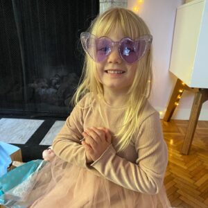 Winter Ave Zoli Instagram - Happy birthday to my sweet baby girl, I don’t know how you’re already 4 😱🤷🏼‍♀️💝🤩🥰💕🥳☘️☘️☘️🍀 I love you so much🥰🥰🥰 #stpatricksbaby