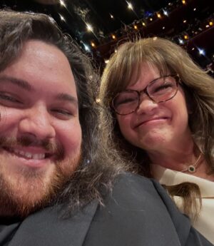 Wolfgang Van Halen Instagram - Happiest of birthdays to the wonderful woman that gave me life. Love you to the moon and back, Ma! ❤️❤️❤️