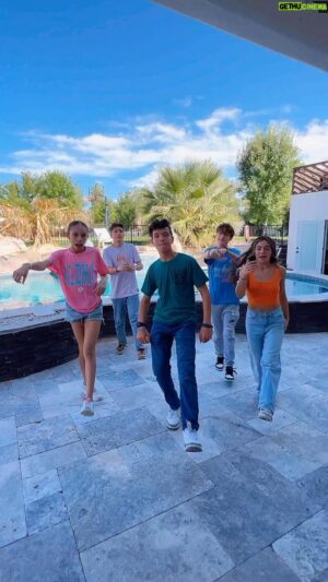 Wyatt Bennett Instagram - Changed up the choreo on this! Who is the best dancer?