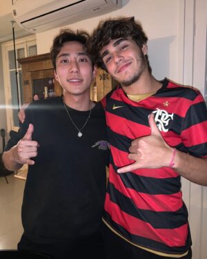 Xande Valois Instagram - 1.9 muito abençoado e calmo 🍀❤️