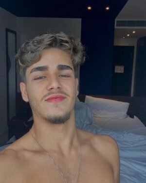 Xande Valois Instagram - 