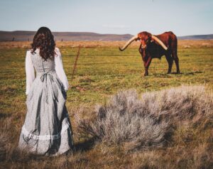 Xaria Dotson Instagram - Got ourselves a good old fashioned stand-off… 
.
.
.
#gunnesax #photoshoot