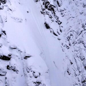 Xavier de le Rue Instagram - You are going to laugh at me, but after only 3 days of riding being in the Lofoten I fell miserably walking on the parking lot with my surfboard under my arm and...broke 3 ribs both in the front and in the back....
Pretty ironic getting hurt like that 2 hours after having been in a pretty exposed place in one of those couloirs.
So I have gone back home in @verbier for a few weeks to rest. Pretty frustrating, but it was so stupid to get hurt like this that I imagine it must have been for a reason.
The plan is to get back up there in two three weeks. 🤞 @swatch
@rossignol 
@smithoptics 
@blacksheepvan 

📸 @nathanpyr