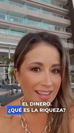 Ximena Rubio Instagram - ¿Qué es la riqueza? #XimenaRubio #Dinero #invertir #finanzas #libertadfinanciera #educacionfinanciera #riqueza #abundancia #prosperidad #educacion #emprendedor #emprendimiento #emprendedores #emprendedora #negocios #negocio