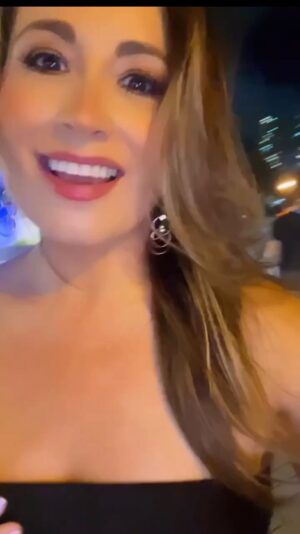 Ximena Rubio Instagram - LA CRISIS Y LOS CAMBIOS SON PARTE DE NUESTRA VIDA, en lugar de evitarla, es necesario aprender a vivirla y a superarla!!!

LIVE mañana domingo 7 PM Live con @gonzalogallog
