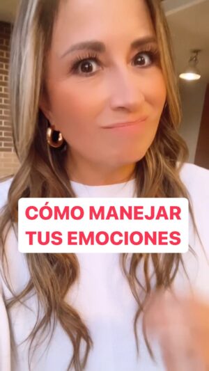 Ximena Rubio Instagram - CÓMO MANEJAR TUS EMOCIONES, en este Live encuentras: 
📌Mi técnica, RE-CO-GE 
📌Ejercicio para que ayudes a tu cerebro 🧠 a GESTIONAR TUS EMOCIONES, más fácil de aquí en adelante
📌 que ORIGINA tus emociones negativas 
📌 de tarea: 1 ejercicio para que practiques durante esta semana que te ayudará a Calmar tus emociones. 
QUIERES MÁS?
TE GUSTÓ? 
ES DE VALOR PARA TI? Guárdalo 
Dale ❤️ Menciona a quien se lo quieres compartir
Te leoooooooo… y los Amoooooo