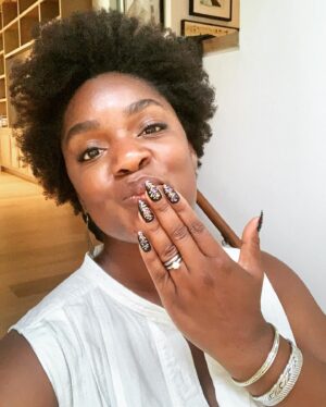 Yaani King Mondschein Instagram - Feeling loved. Unconditionally. 
And the day just started. 
Birthday Magic in full effect. 
Thank you, @amondschein my love for already making my day so special! And Thank You all for the birthday wishes!💋 🥰✨🎂🦁 #810 #YesIdidTheseNailsToo