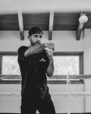 Yair Rodríguez Instagram - 🎾 🎯 
.
.
.
@tonygonzalezs_ 📸