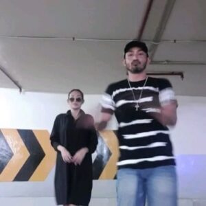 Yama Carlos Instagram - Latian buat konsernya BEYONCE...🕺🕺🕺

#yamacarlos #babamarco #airnations #actor #tiktok #viral #pujituhan