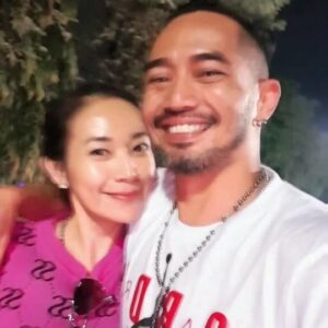 Yama Carlos Instagram - SIMPANG LIMA SEMARANG...❤❤❤
#yamacarlos #carinaivola #babamarco #ceritayamacarina #actor #airnations #semarang #simpanglima #jawatengah #pujituhan