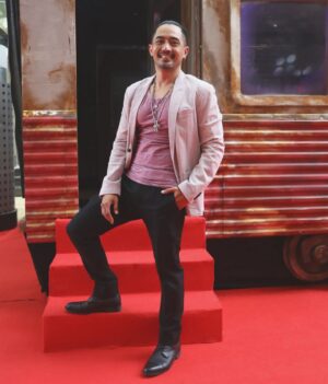 Yama Carlos Instagram - "ACTING IS MAGICAL. CHANGE YOUR LOOK & YOUR ATTITUDE, AND YOU CAN BE ANYONE"

#yamacarlos #babamarco #airnations #actor #model #actorlife #KeretaBerdarah #MVPPictures #film #movie #bioskop #layarlebar #pujituhan