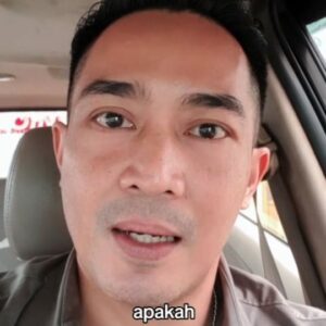 Yama Carlos Instagram - Lalu setelah ini apa ???
Gampang lhoo cukup dg saling MENGASIHI & MENGHARGAI...maka damailah kehidupan beragama di negara ini yg katanya NKRI HARGA MATI PANCASILA SELALU DI HATI 🙏🙏🙏
#yamacarlos #babamarco #airnations #actor #pancasila #salamtoleransi #toleransi #damai #sejuk #pujituhan