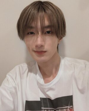 Yamanaka Jyutaro Instagram - ブルーシャワー発売日でした
いつもありがとうよろしくね！