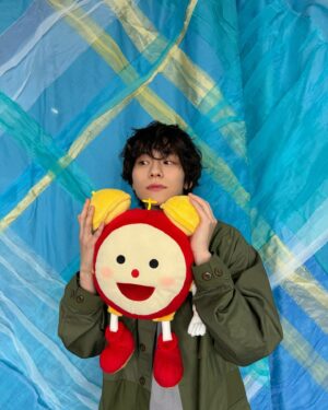 Yamashita Coki Instagram - 🌸めざましテレビ🌸
4月のマンスリーエンタメプレゼンターに就任しました🌸

学生のような心持ちで一生懸命頑張ります🏫
新しい出会いが沢山ありますように
その大きな一歩にお供させてください！

明るくフレッシュな朝になるよう努めていきます☀️
宜しくお願いしマス

@mezamashi.tv 
#めざましテレビ　
#マンスリーエンタメプレゼンター
