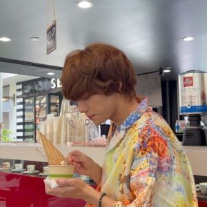 Yamashita Coki Instagram - 突然のJourney in HAWAIIのオフショ🏝️🍍🐾

完成を見させてもろたらかなり良く4月25日まで待てないデフ
また近々行きたいでございますな~☺︎

#祝アイス熱そうに食べる人　
#海割って歩きたい