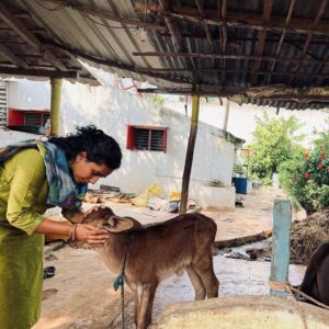 Yamini Yagnamurthy Instagram - Bliss ❤️ 
#kaveri #thalakadu #humanity #metagoodhumanbeing #soulful #surrealism #loveforgreen with @vijaykartikkannan 😊