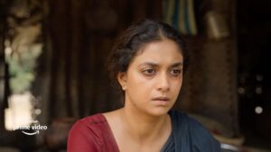 Yamini Yagnamurthy Instagram - Thank you Universe 🙏 
Saanikayidham :)
Teaser out now: Link in bio  #SaaniKaayidhamOnPrime, May 6 @primevideoin  @thatswatitis @samcsmusic @keerthysureshofficial @selvaraghavan @ramuthangaraj @dhilipaction @nagooranramachandran @kabilanchelliah @jagadish_palanisamy @onlynikil @ctcmediaboy #Nix #GopalBalaji @screensceneoffl