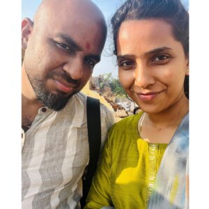 Yamini Yagnamurthy Instagram - Bliss ❤️ 
#kaveri #thalakadu #humanity #metagoodhumanbeing #soulful #surrealism #loveforgreen with @vijaykartikkannan 😊