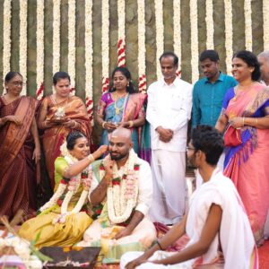 Yamini Yagnamurthy Instagram - If we could redo this day all over again, I wouldn’t change a thing :) My man @vijaykartikkannan :) 
Thank you @decorbykrishna @aadambharaa @primrose131chennai @sumathi_muah for making our beautiful day memorable at such short notice! 🌸 @niirfilms ☺️🙌🏽