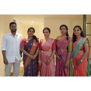 Yamini Yagnamurthy Instagram - If we could redo this day all over again, I wouldn’t change a thing :) My man @vijaykartikkannan :) 
Thank you @decorbykrishna @aadambharaa @primrose131chennai @sumathi_muah for making our beautiful day memorable at such short notice! 🌸 @niirfilms ☺️🙌🏽