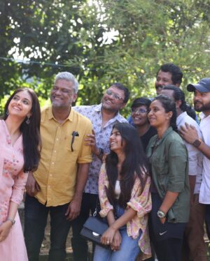 Yamini Yagnamurthy Instagram - Happy to share my next work for #raghuthatha written and directed by @iamsumankumar produced by @hombalefilms starring @keerthysureshofficial @ravindravijayisms @devadarshnichetan #msbhaskar and power team @ramcharantej.labani @chaluvegowda @editorsuresh @rhea_kongara @shruthimanjari  @uttra_93 #akashgirish @saifu.salam @mohan_su_re 
Thank you Universe 💫