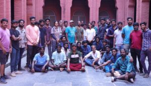 Yamini Yagnamurthy Instagram - Wrap of @raghuthathafilm @hombalefilms directed by @iamsumankumar 🙌🏽 
All thanks to my core cinematography team! Lighting, photoflood, camera assistants, special equipments, food production team who supported my work thoroughly with great hard work and care! Always grateful for this entire team I’ve earned, you’ve all been great! 🔥 
Thank you GLG unit, Mani lights unit! Thanks to @24karatentertainment 🙏🏽 
#akashgirish @saifu.salam @deepika_poovaiah @mohan_su_re @manusivan99 @rd.krishnan @zayd.zolo88