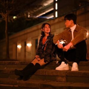 Yan-Ze Lu Instagram - 雖然是戀愛腦衝動的催化，
但還是讓智瀚感受一下這瞬間的幸福吧。
五分鐘也好🙏
Thx photographer:
@chien141319 

@dramasettvtw 
@magicpower_media