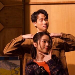 Yan-Ze Lu Instagram - 你的戀愛腦暈船仔羅智瀚已上線，
看劇本真的是暈慘慘😂
thx側拍 @chien141319 
@dramasettvtw 
@magicpower_media

#天道
#羅智瀚
#王如琪