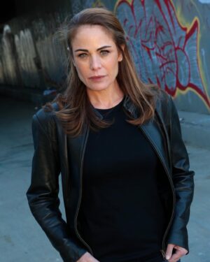 Yancy Butler Instagram - New headshots 📸 #3 as promised❤️ Thanks to @davidsobelphotography for these beautiful shots! •
.
..
...
....
.....
......
.....
....
...
..
.
#yancybutler #newheadshots #blessedandgrateful #witchblade20 #happyanniversary #witchbladefamily #thebutlerdidit