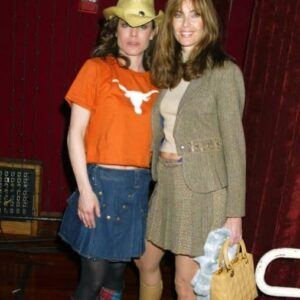 Yancy Butler Instagram - HAPPY BIRTHDAY HONEY 🎉🎊 Of ALL the truly wonderful times we spent together, this seems to be the only picture I can ever come up with 🤷🏻‍♀️😂 Here’s to many more b’days AND many more opportunities to take (or find in my storeroom) another picture dammit 🙄🤦🏻‍♀️😂
Have a fabulous day, my friend ❤️😘🙏 @modelcarolalt