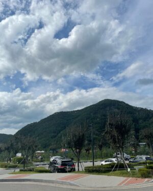 Yang Han-yeol Instagram - 오랜만에 즐기는 휴가
vacation🌴☀️🚘#방학 #힐링