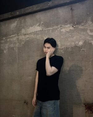 Yang Jun-mo Instagram - 머리야 무럭무럭 자라렴🥹