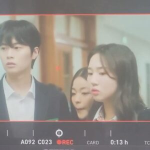 Yang Jun-mo Instagram - 손가락만 까딱하면☝🏻