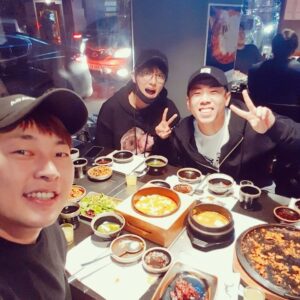 Yang Se-chan Instagram - 벌써10년이라니ㅋㅋㅋ
시간금방가네
20대초반30대초반이였는데...ㅋ
#강남어딘가에서