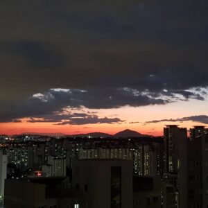 Yang Se-hyung Instagram - 주말의 마지막 해가 아쉬웠죠?
하지만 내일의 어떤 일들이
기쁨을 줄까요?

#진지타임