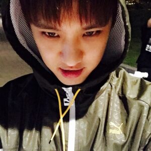 Yang Seung-ho Instagram - 자전거타러나갔는데왜비와