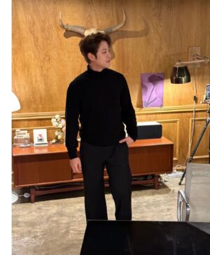 Yang Seung-ho Instagram - 1일 1업로드 프로필  촬영날
#엠블랙 #승호 #프로필 #A  #훗