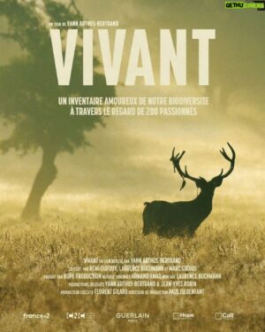 Yann Arthus-Bertrand Instagram - Rencontre @michelbassompierresculptor / @yannarthusbertrand 

Yann ARTHUS-BERTRAND est l'invité de la Conférence Arts et Nature à Bruxelles, le 29 novembre à 18h, à l'Hôtel @steigenbergerwiltchers 
Il y présentera "Vivant", son dernier documentaire.

Une soirée alliant sculpture et cinéma pour questionner notre rapport au vivant, en présence de Philippe GELUCK, parrain de l'exposition.

👉🏼 Places limitées. Gratuit sur inscription : https://www.bassompierre.fr/bruxelles2023

Cette conférence se tient dans le cadre de l'exposition "Fragiles Colosses", proposée par la @galerieestades