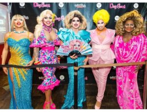 Yara Sofia Instagram - The Dolls & I are Ready for the weekend!!! Who's coming to Drag Brunch this weekend? Get your tickets Now at @dragbrunchvegas by @vossevents . Thursday, Friday,  Saturday and Sunday 11:00am & 2:00pm shows!!! 
There are some New and Exciting surprises you don't want to miss! 

*

*

*

*

#dragbrunch #Vegas #lasvegas #vivalasvegas #vegasbaby #dragrace #dragraceroyalty #puertoricanprincess #fanfavorite #echapalante #dragbrunchvegas #vossevents