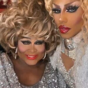 Yara Sofia Instagram - Happy sex position day to the best coworker in the world! Happy Birthday to the legendary Hot Chocolate aka @larryedwardslv ! Love you ❤️🎉💋