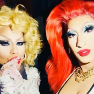 Yara Sofia Instagram - Wishing the best of luck to my sister cowerker and close friend!!!! We both has been thru a lot together and it makes me so happy to see you glow up!!! Keep on shining superstar!!!!! @rupaulsdragrace #dragraceseason15 has been AMAZING!! All contestants are so sickning!!!! But i have to say iam #teamanetra !!!!! Who you guys rooting for???? #rupaulsdragrace #rupaulsdragraceseason15 #anetra #yarasofia #echapalante