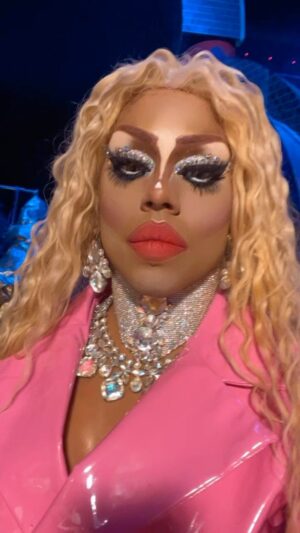 Yara Sofia Instagram - Come see @rupaulsdragrace #dragracelivelasvegas at @flamingovegas