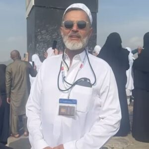 Yaşar Alptekin Instagram - Yarabbi şu an dünyanın dört bir yanında zalimler tarafından zulüm gören müslüman kardeşlerimize özellikle Filistinde. Gazze'de ki kardeşlerimize güç kuvvet afiyet ve sabır ihsan eylesin Amin