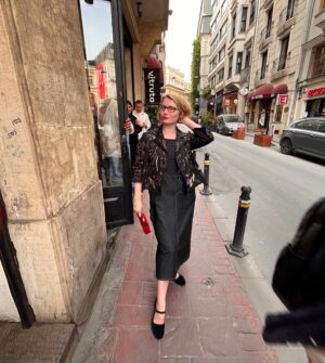 Yasemin Szawlowski Instagram - 🪭