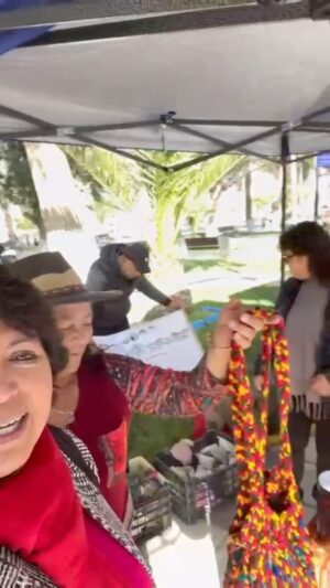 Yasna Provoste Instagram - Ya llegamos a la Plaza Balmaceda de Tierra Amarilla para compartir con nuestras hermanas y hermanos en la Fiesta del Sol INTI RAYMI en conmemoración del Día Nacional de los Pueblos Oroginarios ✨✨ Jallalla!! Nos vemos!