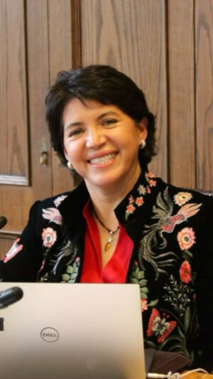Yasna Provoste Instagram - ¡¡He sido electa presidenta de la Comisión de Recursos Hídricos del @senadochile!!💧🌱 ¡Muy agradecida!