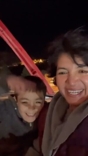 Yasna Provoste Instagram - Mi sobrino 😂💕💕
Hemos tenido una semana intensa de actividades en la región para trabajar de cerca con las comunidades. Es energizante ver cómo la unidad y focalización de los esfuerzos conjuntos permiten avanzar hacia el buen vivir de las vecinas, vecinos y sus familias. Aún queda mucho por hacer, mucho por sanar, pero junto a las comunidades estamos comprometidas a dar lo mejor de nosotras para que eso ocurra en Atacama.