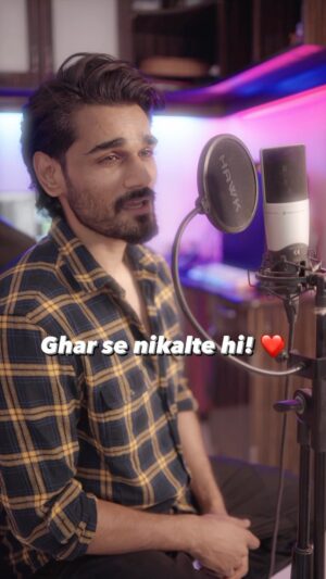 Yasser Desai Instagram - Bringing the old school charm back chote! ❤️
P.S - Gaane aise gaao ke 4 log Kuch bol hi naa paaye bas sunte reh jaaye! 🤷‍♂️❤️
#yasserdesai #unplugged #sunday #reels #trending