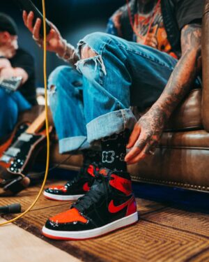 Yelawolf Instagram - not the 51/50 socks ??? hit @slumerican !!! been trapping the lab lately .. never satisfied, never tired .. Im’a show yall NEW ME !!!! 🎥 : @visualsbytyre #slumerican